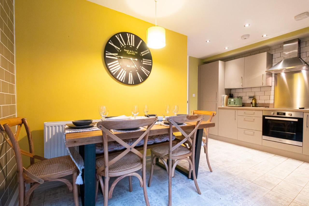 Charles St Chester City Townhouse By Rework Accommodation Kültér fotó