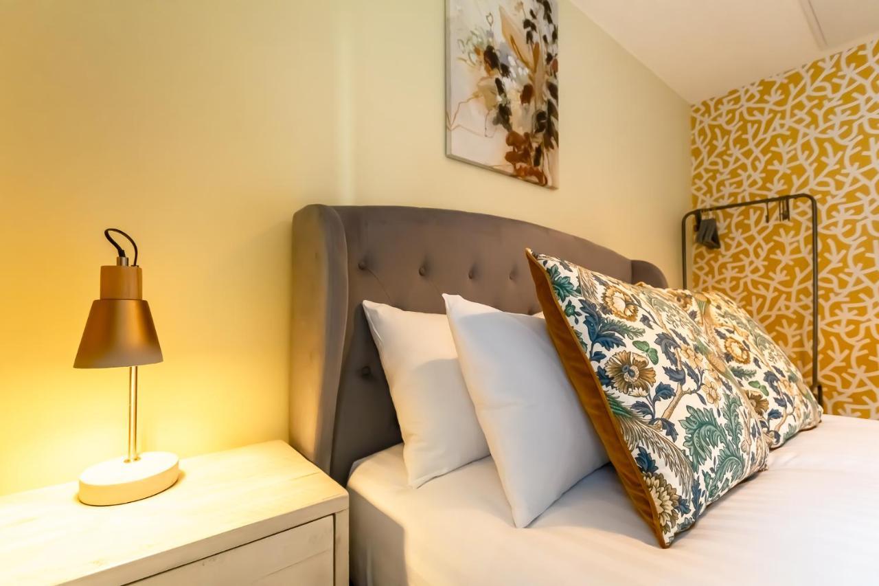 Charles St Chester City Townhouse By Rework Accommodation Kültér fotó