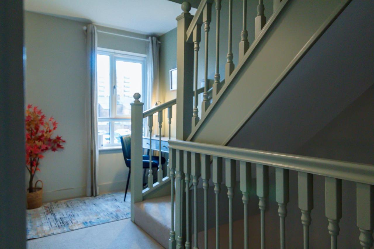 Charles St Chester City Townhouse By Rework Accommodation Kültér fotó